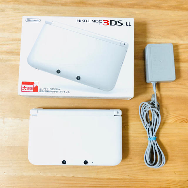 3DSLL 本体（ホワイト）