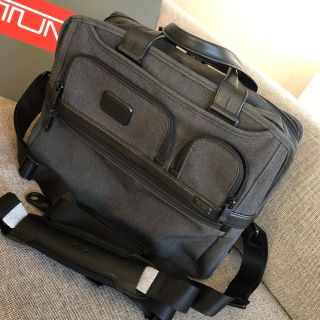 トゥミ(TUMI)のTUMI アルファビジネスバック 26141D2 ALPHA2 グレー(ビジネスバッグ)