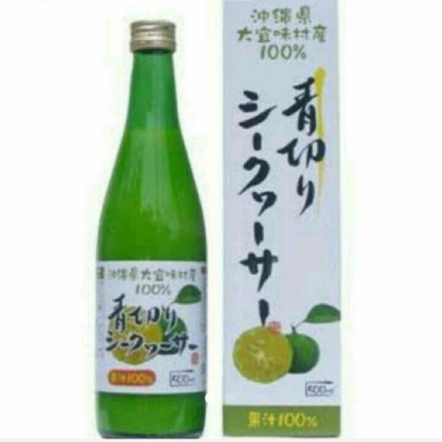 momoka様専用ページ 無添加 青切り シークヮーサー 500ml 4本セット 食品/飲料/酒の飲料(ソフトドリンク)の商品写真