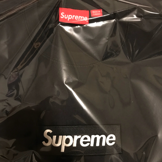 Supreme(シュプリーム)のsupreme boxlogo crewneck メンズのトップス(スウェット)の商品写真