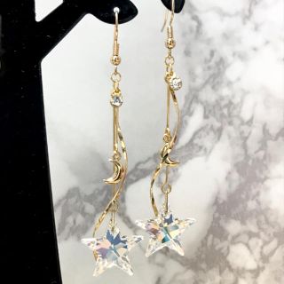 スワロフスキー(SWAROVSKI)の【Swarovski】スター×ムーン✴︎ピアス&イヤリング✴︎16kgp(ピアス)