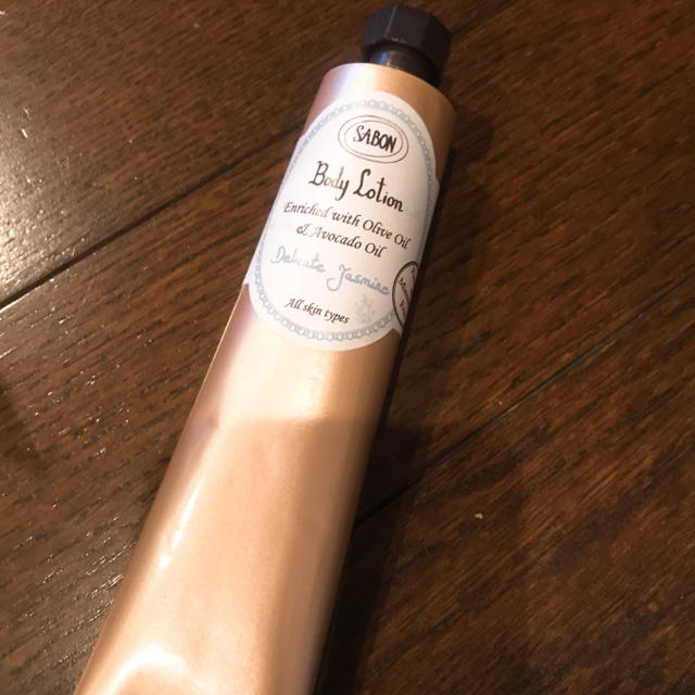 SABON(サボン)のSABON ボディローション＊デリケートジャスミン コスメ/美容のボディケア(ボディローション/ミルク)の商品写真