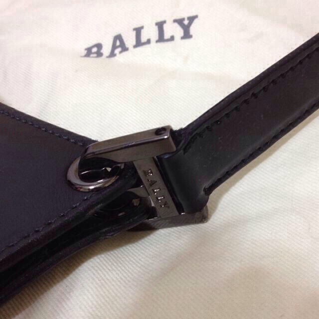 Bally(バリー)の美品⭐️BALLY⭐️黒、本革ショルダー レディースのバッグ(ショルダーバッグ)の商品写真