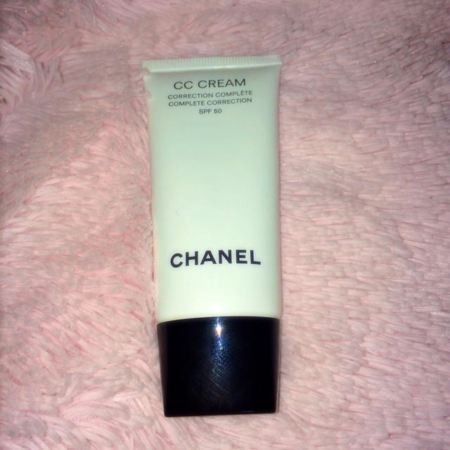 CHANEL(シャネル)のCHANEL♡CCクリーム コスメ/美容のベースメイク/化粧品(その他)の商品写真