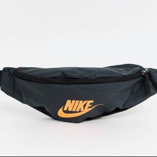 ナイキ(NIKE)のナイキ NIKE ボディバック ウエストポーチ ショルダーバッグ(ボディバッグ/ウエストポーチ)