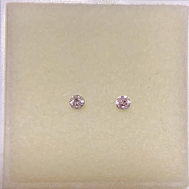 ピンクダイヤモンド 0.07×2個