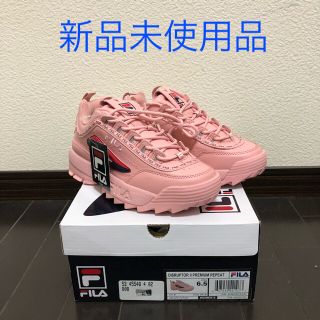 フィラ(FILA)の[クリスマスセール実施中]FILA DISRUPTOR 2 ピンク(スニーカー)