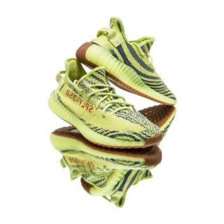 アディダス(adidas)のadidas YEEZY BOOST V2 SEMI FROZEN YELLOW(スニーカー)