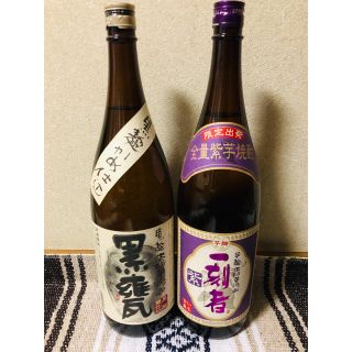 芋焼酎 一刻者 紫 1800㎖ 黒甕 1800㎖(焼酎)