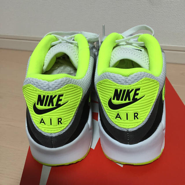 NIKE(ナイキ)のNIKE ナイキ AIR MAX 90 レディースの靴/シューズ(スニーカー)の商品写真