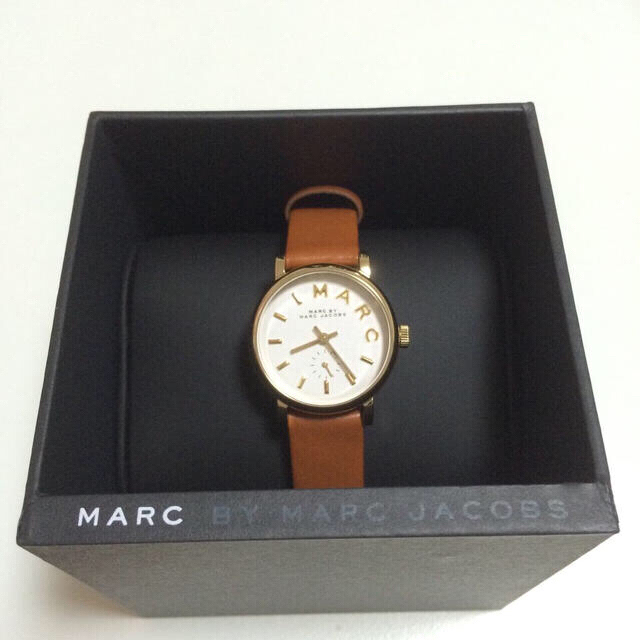 MARC BY MARC JACOBS(マークバイマークジェイコブス)のMARC BY MARC JACOBS レディースのファッション小物(腕時計)の商品写真