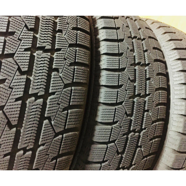 こうた　さん専用　185/65r15  17年47週製造スタッドレス4本 自動車/バイクの自動車(タイヤ・ホイールセット)の商品写真