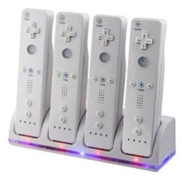 【最後の一点♪】 充電wii U/Wii用 USB充電 エンタメ/ホビーのゲームソフト/ゲーム機本体(その他)の商品写真
