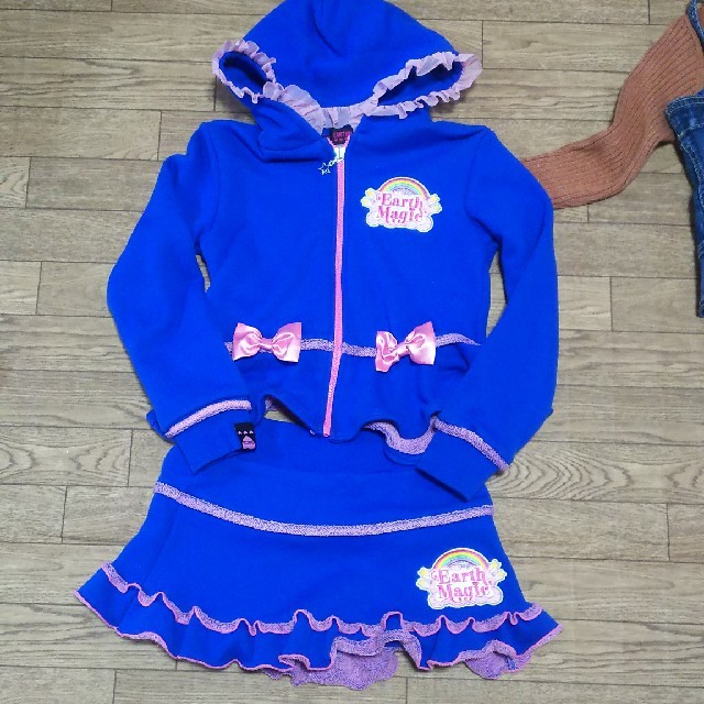 EARTHMAGIC(アースマジック)の試着のみ！セットアップ120 キッズ/ベビー/マタニティのキッズ服女の子用(90cm~)(スカート)の商品写真