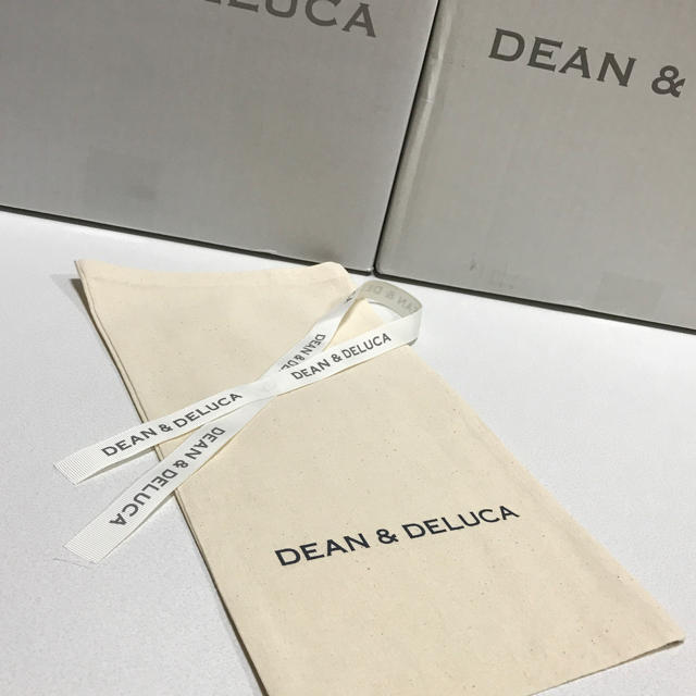 DEAN & DELUCA(ディーンアンドデルーカ)のDEAN&DELUCA ギフト用 有料ラッピングセット 布袋 リボン 計6点 レディースのバッグ(ショップ袋)の商品写真