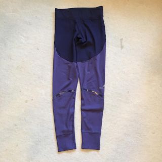 アディダスバイステラマッカートニー(adidas by Stella McCartney)のアディダスバイステラマッカートニー m 現在予約ありです。(ウェア)