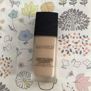 ローラメルシエ(laura mercier)のprdoolさま専用 2/6まで(ファンデーション)