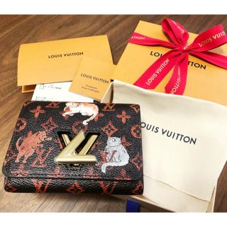 ルイヴィトン(LOUIS VUITTON)の新品！ルイヴィトン ツイストコンパクトM63889 ネコ キャットグラム 財布(財布)