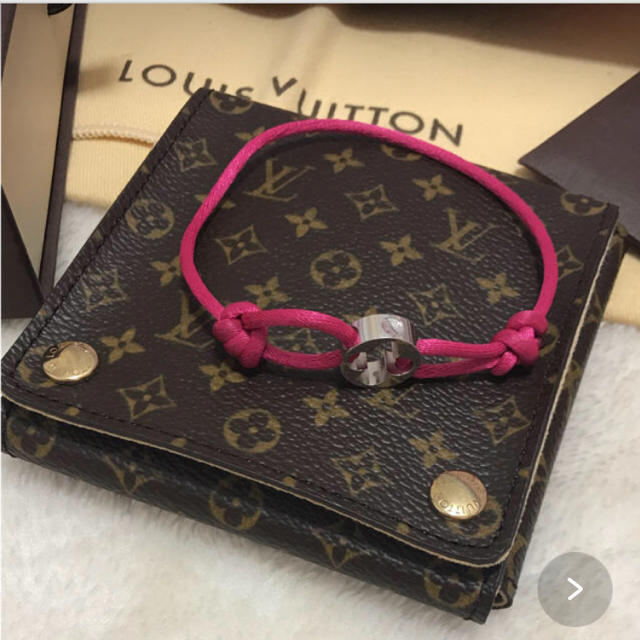 LOUIS VUITTON(ルイヴィトン)のブラスレ アンプラント レディースのアクセサリー(ブレスレット/バングル)の商品写真