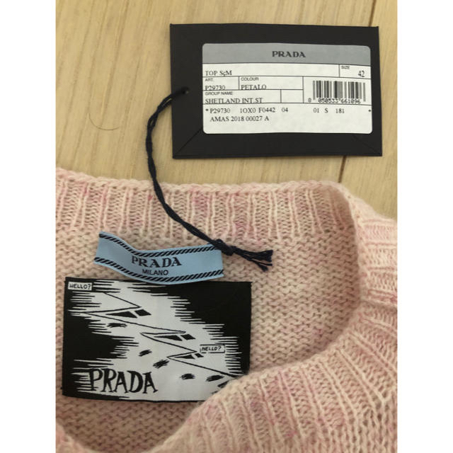 PRADA(プラダ)の新品！！PRADA ノースリーブニット+MYLANロングワンピース レディースのトップス(ニット/セーター)の商品写真