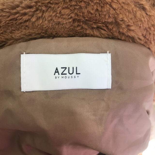 AZUL by moussy(アズールバイマウジー)のショールカラーエコファーコート レディースのジャケット/アウター(毛皮/ファーコート)の商品写真