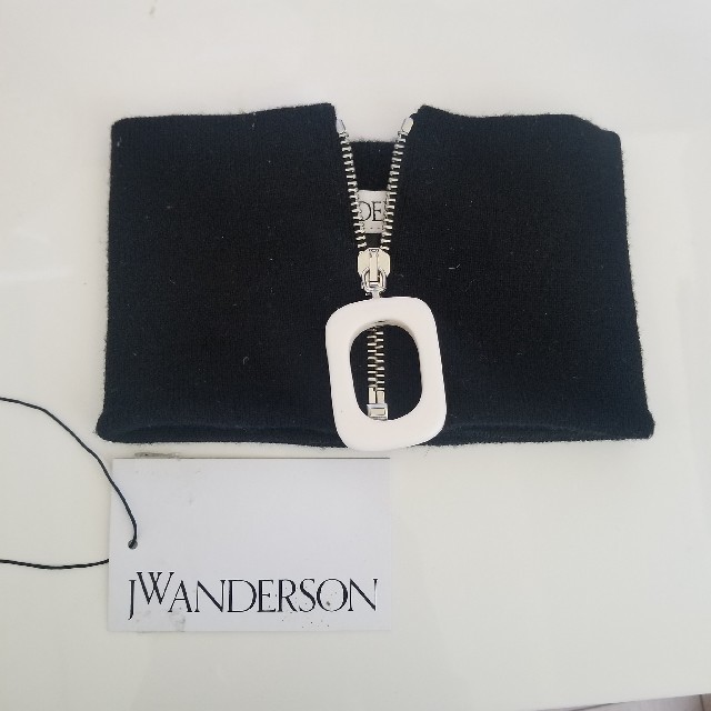 J.W.ANDERSON(ジェイダブリューアンダーソン)のj.w anderson ネックバンド メンズのファッション小物(ネックウォーマー)の商品写真