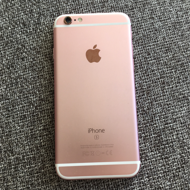 iPhone(アイフォーン)のロゼリア様専用iPhone6s RoseGold 64GB スマホ/家電/カメラのスマートフォン/携帯電話(スマートフォン本体)の商品写真