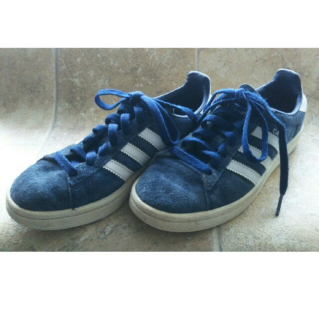 adidas(アディダス)のadidas キッズスニーカーcampus BZ0086 キッズ/ベビー/マタニティのキッズ靴/シューズ(15cm~)(スニーカー)の商品写真