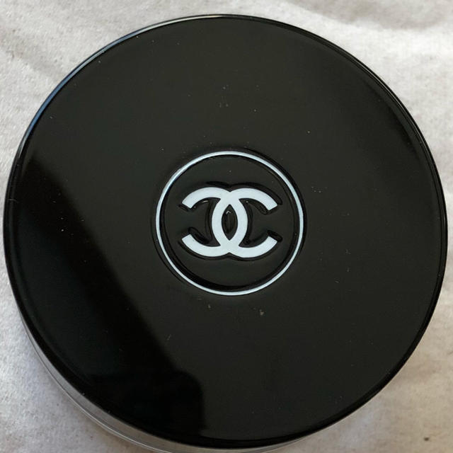 CHANEL(シャネル)の専用です♡CHANEL イリュージョンドンブル 81 コスメ/美容のベースメイク/化粧品(アイシャドウ)の商品写真