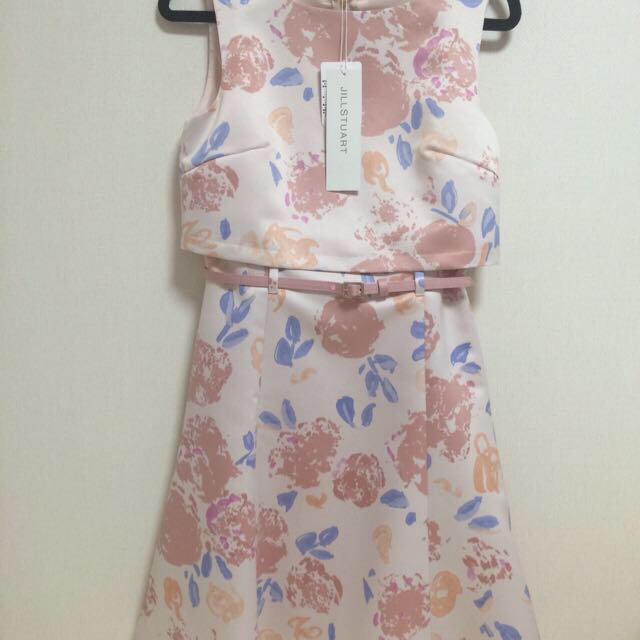人気沸騰ブラドン JILLSTUART 今期試着のみ*定価から1万円引き! - ひざ丈ワンピース 人気沸騰ブラドン JILLSTUART 今期試着のみ*定価から1万円引き! - ひざ丈ワンピース