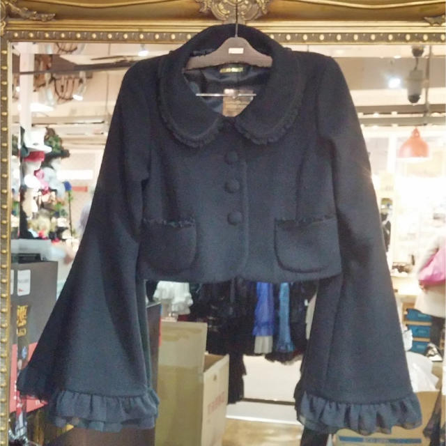ATELIER BOZ - アトリエピエロ 姫袖 ショートコートの通販 by ATELIER BOZ - アトリエピエロ 姫袖 ショートコートの通販 by