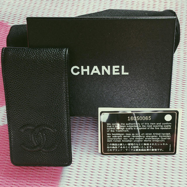 CHANEL - CHANEL  iPhoneケースの通販 by ☆NAO☆'s shop｜シャネルならラクマ