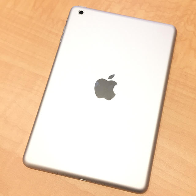 iPad(アイパッド)の即購入OK! 美品 iPad mini 16G A1432 初代 Wi-Fi スマホ/家電/カメラのPC/タブレット(タブレット)の商品写真