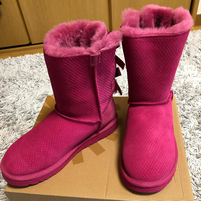 UGG(アグ)のUGG♡ムートンブーツ（新品未使用） レディースの靴/シューズ(ブーツ)の商品写真