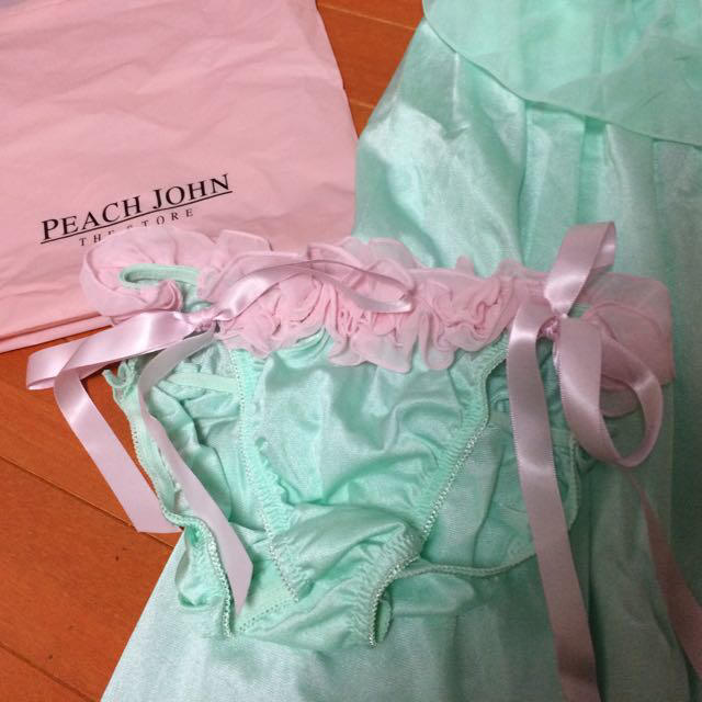 PEACH JOHN(ピーチジョン)のPJ ランジェリーセット♡ レディースのルームウェア/パジャマ(ルームウェア)の商品写真