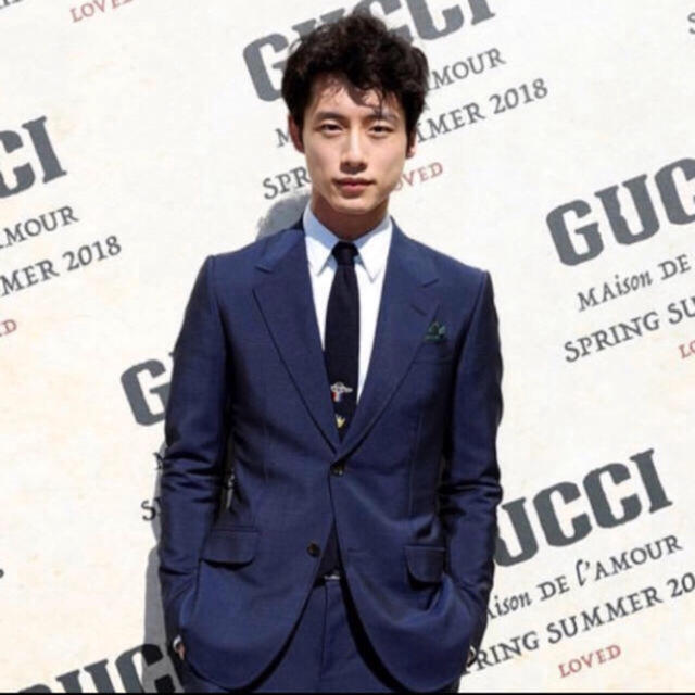 Gucci(グッチ)のgucci ネクタイ BTS テテ 坂口健太郎着用 メンズのファッション小物(ネクタイ)の商品写真