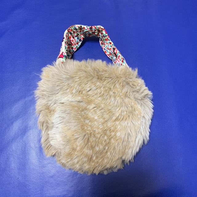TSUMORI CHISATO(ツモリチサト)のツモリチサト ファーバッグ レディースのバッグ(ハンドバッグ)の商品写真