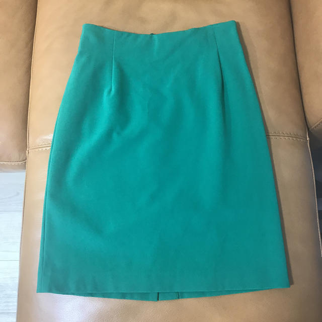 FRAY I.D(フレイアイディー)のグリーン 膝丈スカート レディースのスカート(ひざ丈スカート)の商品写真