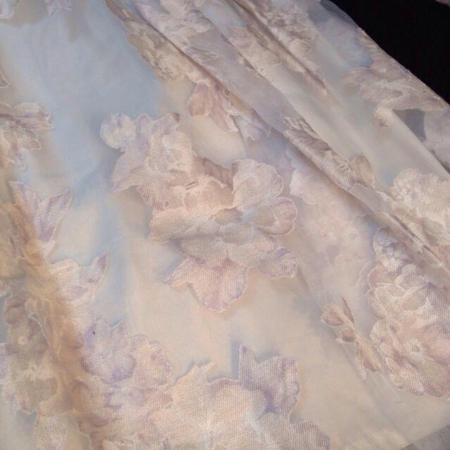 MERCURYDUO(マーキュリーデュオ)のオーガンジースカート レディースのスカート(ひざ丈スカート)の商品写真