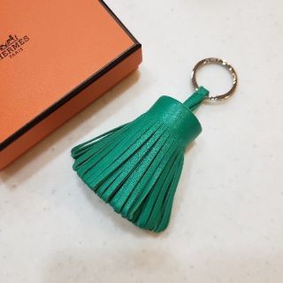 エルメス(Hermes)のHERMES　キーホルダー カルメン【ミント】(キーホルダー)