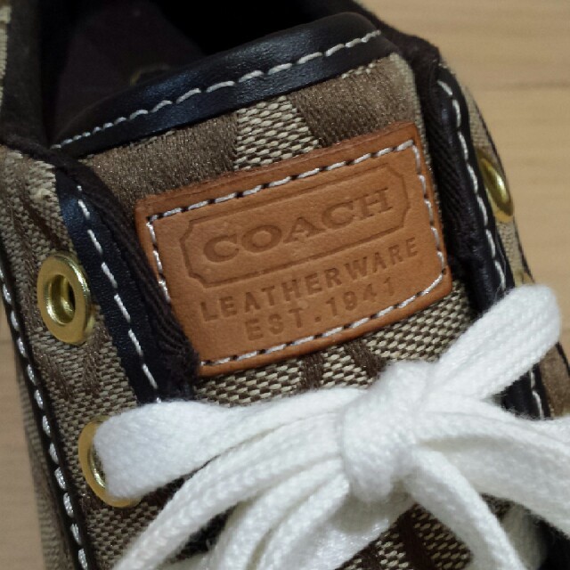 COACH(コーチ)のCOACH　レディーススニーカー レディースの靴/シューズ(スニーカー)の商品写真