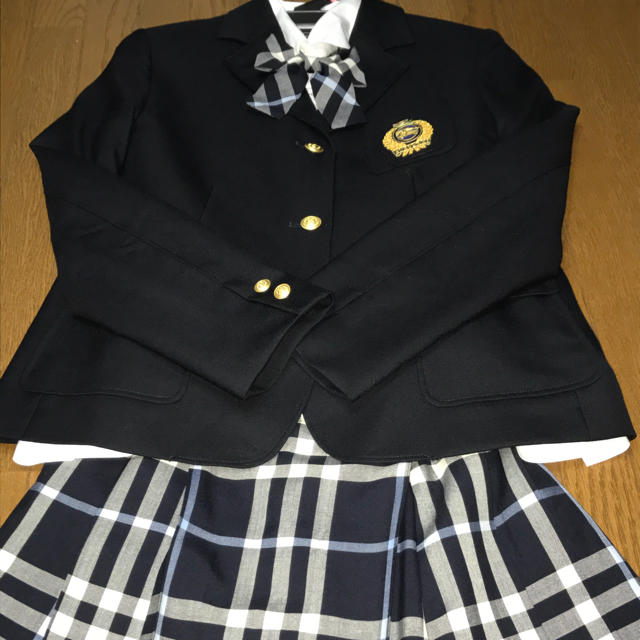 小学校卒業式服　バーバリー　女児洋服 160