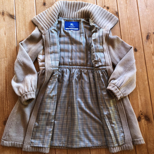 BURBERRY BLUE LABEL(バーバリーブルーレーベル)のダウン&ニットコート🧥🌹 レディースのジャケット/アウター(ニットコート)の商品写真