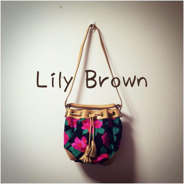 Lily Brown(リリーブラウン)の♡437971様専用♡ レディースのバッグ(ショルダーバッグ)の商品写真