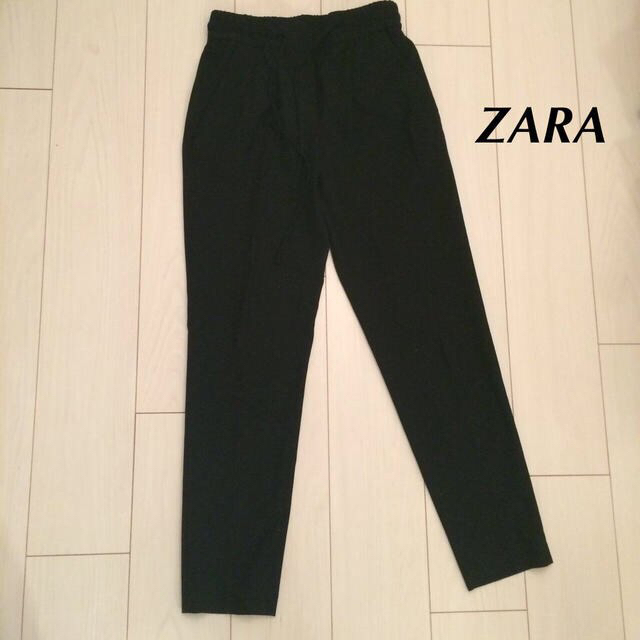 ZARA(ザラ)のブラックゆるパンツ♥️ レディースのパンツ(クロップドパンツ)の商品写真