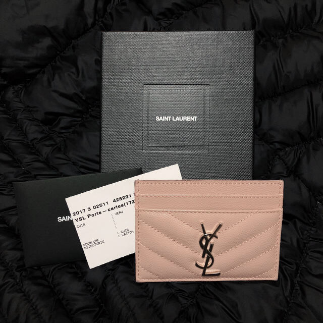 サンローランパリ YSL　カードケース　パスケース　レザー　レッド　ゴールドロゴ