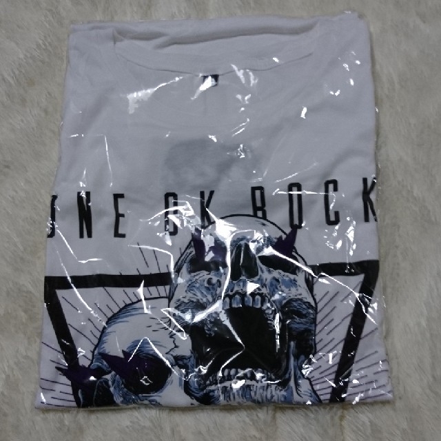 ONE OK ROCK(ワンオクロック)のONE  OK ROCK 2018年グッズ　BIGTシャツ メンズのトップス(Tシャツ/カットソー(半袖/袖なし))の商品写真