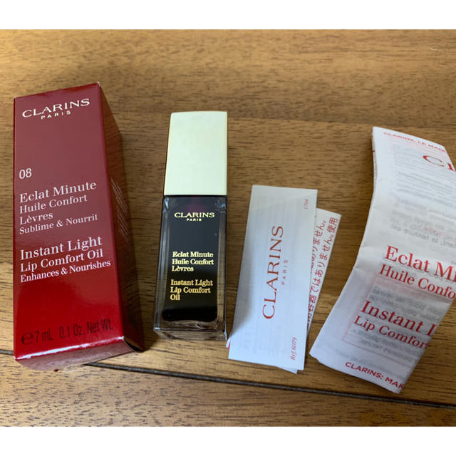 CLARINS(クラランス)の未使用 クラランス コンフォートリップオイル08 限定色 コスメ/美容のベースメイク/化粧品(リップグロス)の商品写真