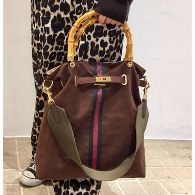 アパルトモン SITA PARANTICA BAMBOO BAG レッド アパルトモン SITA PARANTICA BAMBOO BAG レッド
