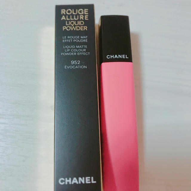 CHANEL(シャネル)のCHANEL グロス コスメ/美容のベースメイク/化粧品(リップグロス)の商品写真